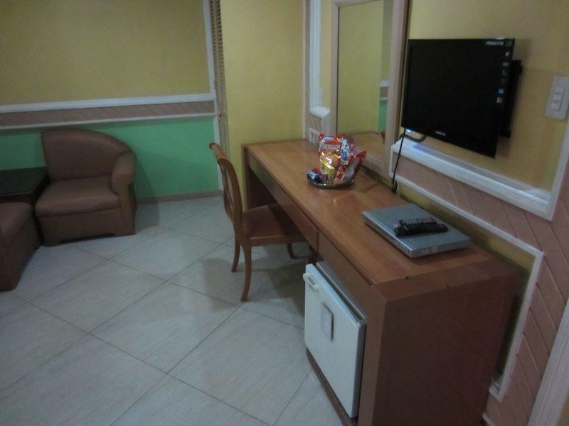 Town And Country Hotel V Mapa Manila Bagian luar foto